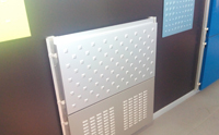Muestra de panel composite de aluminio larson para fachadas ventiladas
