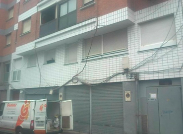 Aspecto de la fachada reahbilitada en la calle Fica de Bilbao